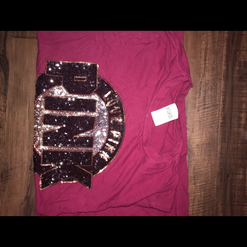 EUC Pink tee 😍😍